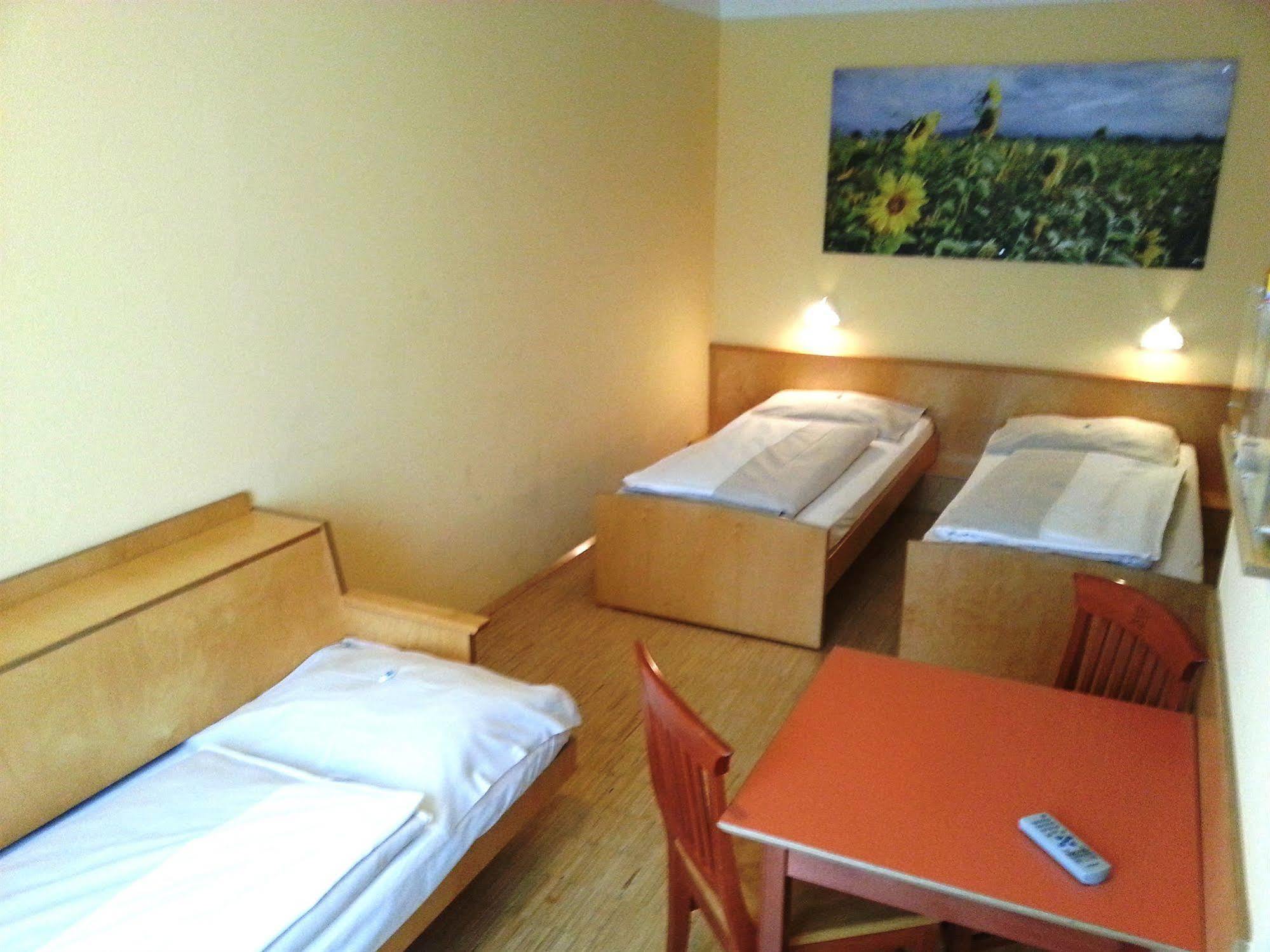 Jufa Hotel Fuerstenfeld Exterior foto