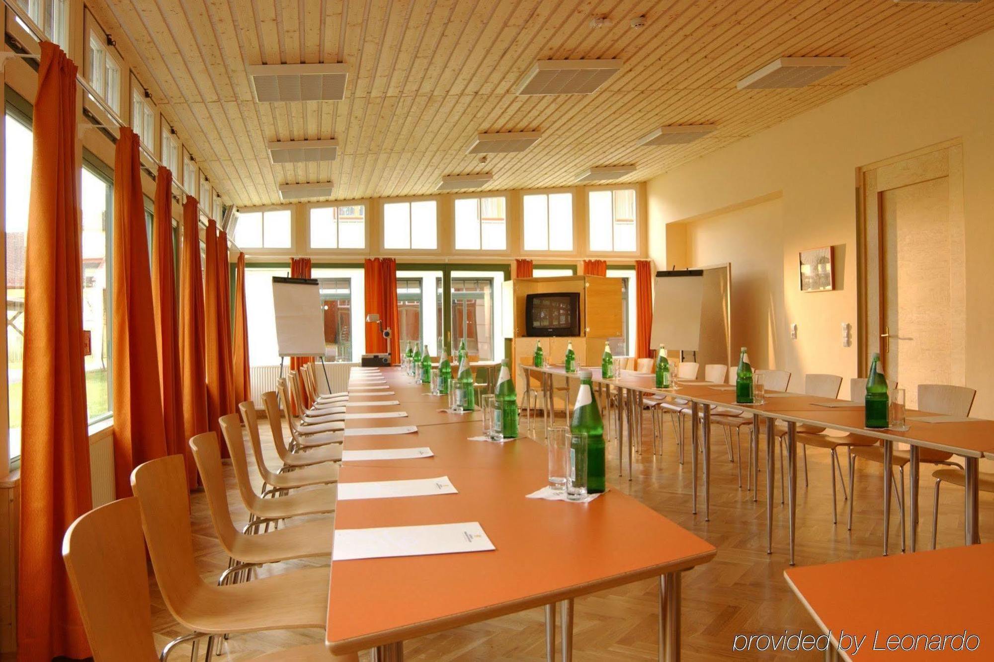 Jufa Hotel Fuerstenfeld Exterior foto