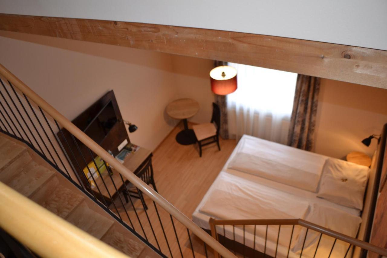 Jufa Hotel Fuerstenfeld Quarto foto